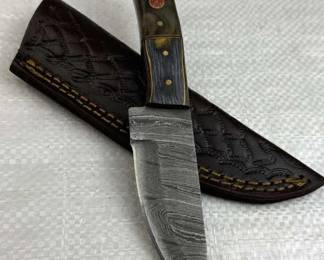 Damascus Steel Fixed Blade Knife w/ Sheath