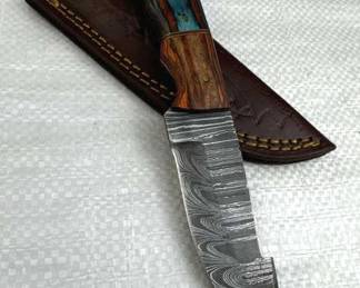 Damascus Steel Fixed Blade Knife w/ Sheath
