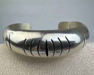 925 Silver Mexico Puffy Etched Cuff Bracelet