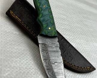 Damascus Steel Fixed Blade Knife w/ Sheath