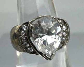 925 Silver Large Pear-Shape Zirconia Ring