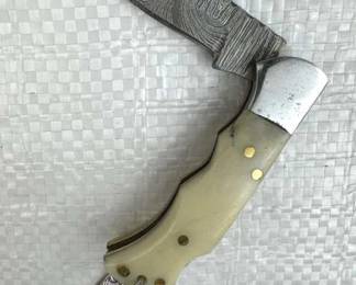 Damascus Steel Fixed Blade Knife w/ Sheath