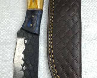 Damascus Steel Fixed Blade Knife w/ Sheath