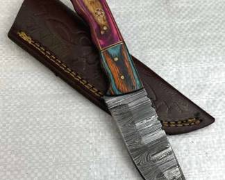 Damascus Steel Fixed Blade Knife w/ Sheath
