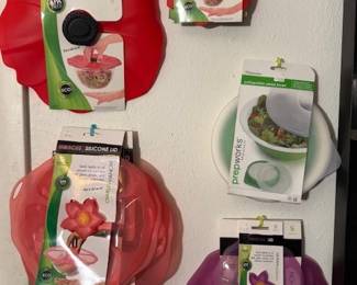Kitchen Booth Closeout Items