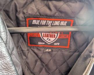 Vintage Interstate Leather "Classic Originals" Biker Jacket - Size 42 ​Description: Classic, heavy-duty "Double Rider" motorcycle jacket by Interstate Leather. Built for durability and style, this jacket features a thick, genuine black leather exterior with a quilted "Made for the Long Haul" insulated lining—perfect for riders or a timeless vintage look.