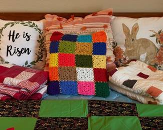 pillows, quilts, lots of color
