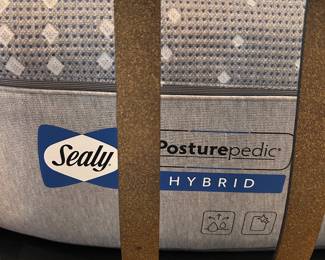 SEALY POSTUREPEDIC  queen size adjustable mattress