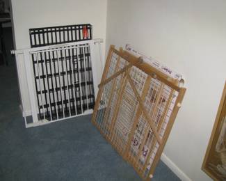 Pet gates and crates