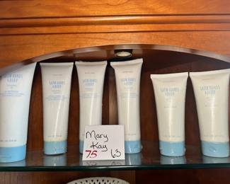 Mary Kay Satin Hands & Body Lot