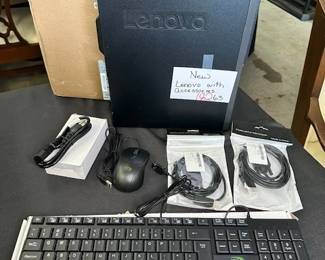 Lenovo Thinkpad Tower, Keyboard, Mouse & Cables
