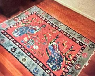 Original hand-knotted vintage Anatolian kilim.  Flatweave, wool pile on cotton foundation.  Featuring stylized peacock motifs & floral borders. (age 50-70 yrs old) 4’9”x7’
