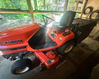 Kubota riding lawn mower