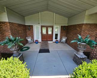 Outdoor decor