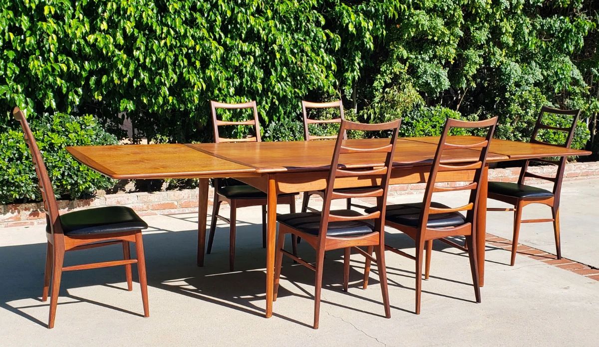 10 Niels Koefoed Danish rosewood dining chairs (photo only shows 6), with Arne Vodder?  Danish teak expanding table