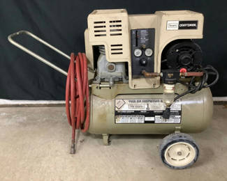 Lot 300: DeBillviss Air Compressor