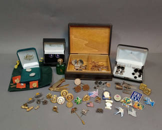 Lot 189: Vintage Sterling & More Men's Jewelry (9+dwt)