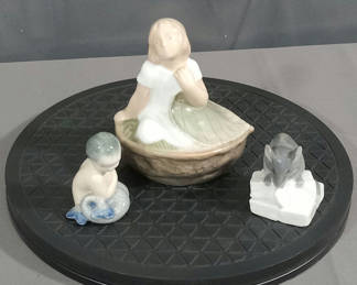 Lot 277: Royal Copenhagen Figurines