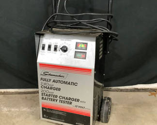 Lot 301: Schumacher Fully Automatic Battery Charger