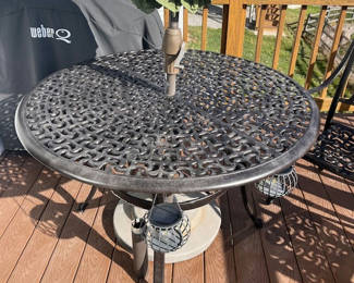 Lot 364: Castelle Aluminum Patio Table, Umbrella, & Wicker Arm Chairs