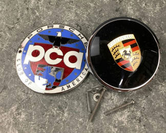 Lot 314: Porsche 356 Hood Badge / PCA Medallion