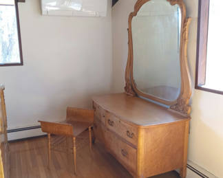 Lot 230: Antique Bird's Eye Maple Vanity w/Mirror & Bench