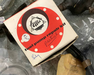 Lot 319: Porsche 356 Miscellaneous Parts