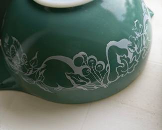 Vintage Pyrex 1960 Promotional 4 Qt Cinderella Bowl Fruit Salad
