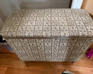 Vintage Hamper