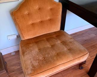 Vintage Tufted Side Chair