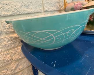 Vintage Pyrex 1959 Promotional Turqouise Swirl Cinderella Bowl 