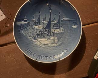 Selection of updated Christmas plates