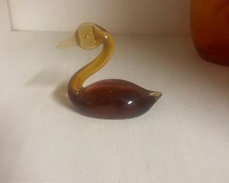 Viking Glass Handblown Honey Amber Swan Paperweight Figurine