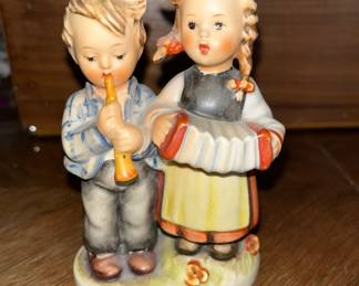 Hummel Goebel Vintage “Birthday Serenade” Accordion Boy Flute Girl 