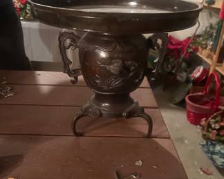 Karakin Thin-Edge Vase Decorative Floral Ceramic