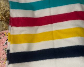 Vintage Hudson Bay Point 100% wool blanket