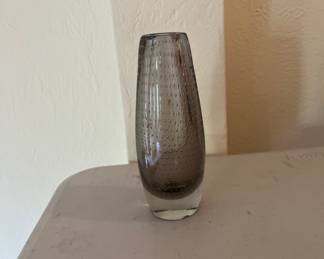 MCM controlled bubble art glass vase