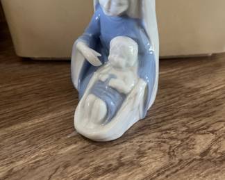 Lefton, Virgin Mary, and baby Jesus