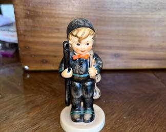Hummel Goebel Chimney Sweep 
