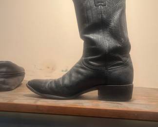 Black cowboy boots 