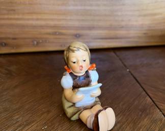 Goebel Hummel Girl w/ Sheet Music Sitting Reading  Germany Figurine