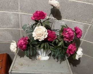 Vintage metal flower vase