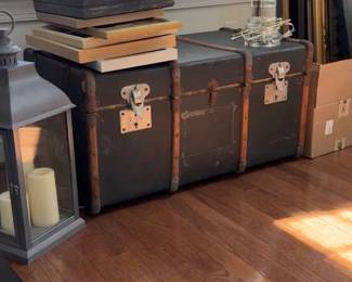 Vintage traveler chest