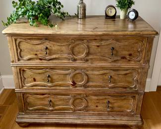 Hekman Dresser, really cool