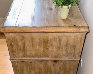 Hekman Dresser, really cool