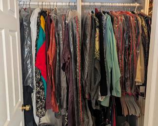 women's plush-size clothing