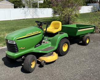 john deere ride-on lawn mower