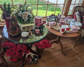 Christmas floral, quilted boxes, misc.