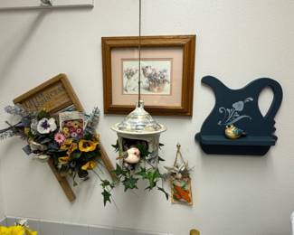 Whimsical GardenThemed Wall Decor Lot