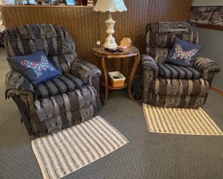 Recliner Chairs with Butterfly Throw Pillows